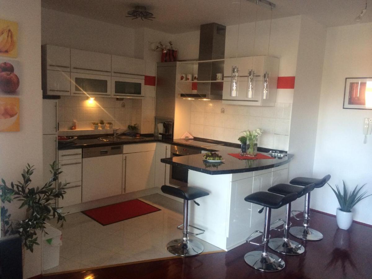 Apartment Marijeta Makarska Ngoại thất bức ảnh